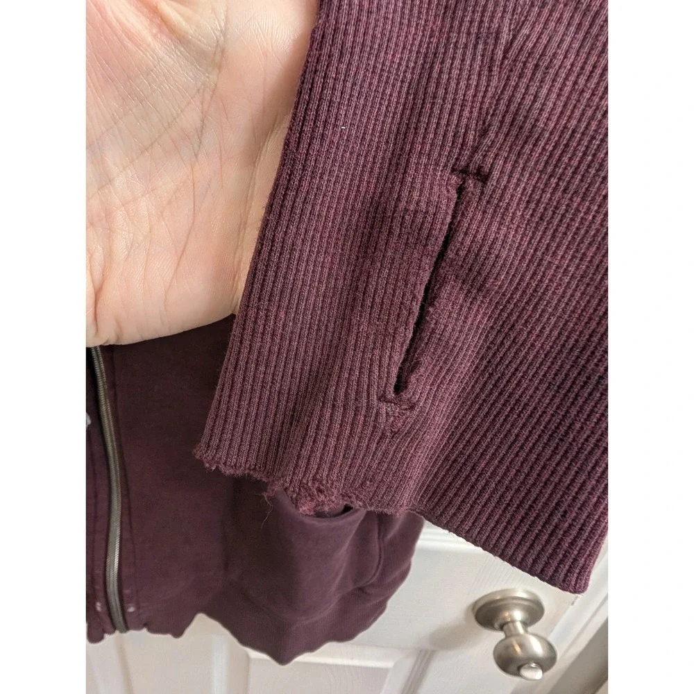 Lululemon Scuba‎ Full Zip Hoodie Womens Bourdeaux Thumbholes - Size 10